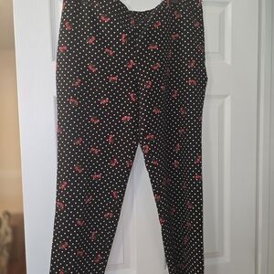 Liz Claiborne Black Polka Dot Capris with Red Floral Accents
